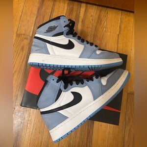 Nike Jordan 1 Retro High OG University Blue High Tops